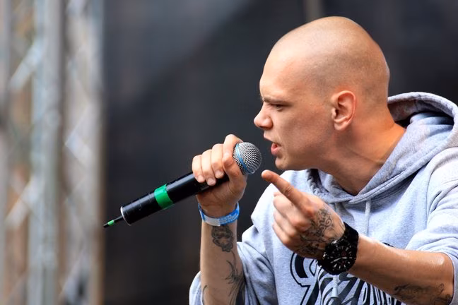 Musta lipu valguses jt tekste