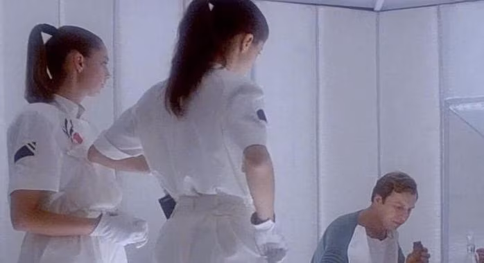 Mitte väga valusalt ja mitte näkku