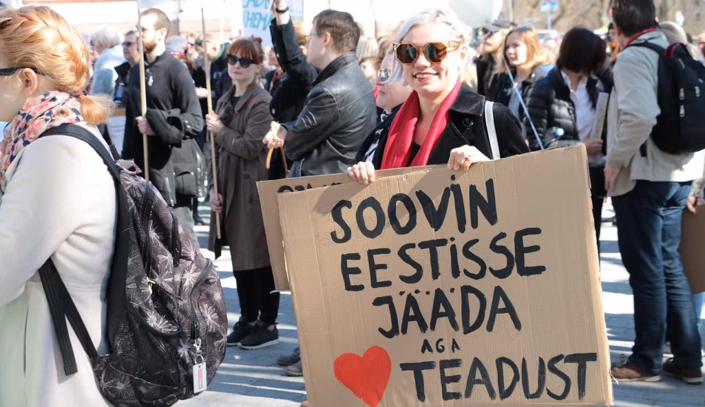 Vikerkaare podcast 19: Kairit Kall ja Birgit Poopuu ametiühingute keerulistest aegadest